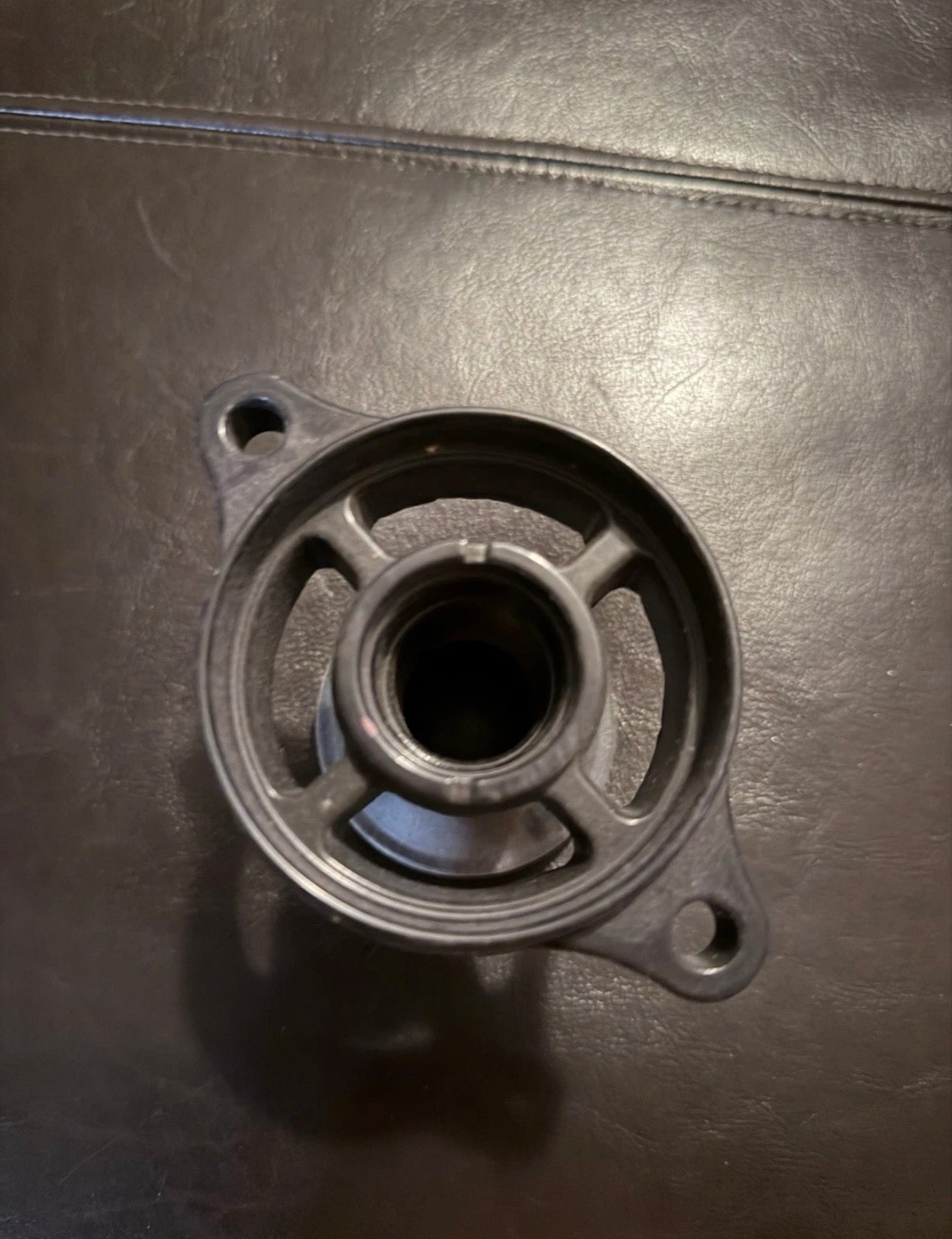 Lower Unit Housing Guide