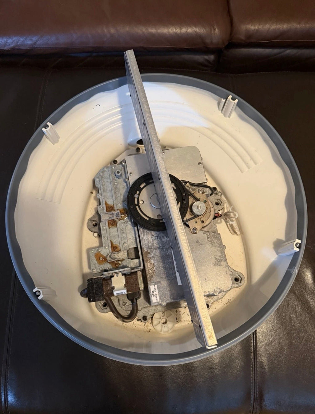 Raymarine M92650-S 2kW 18" Pathfinder Radome UNTESTED