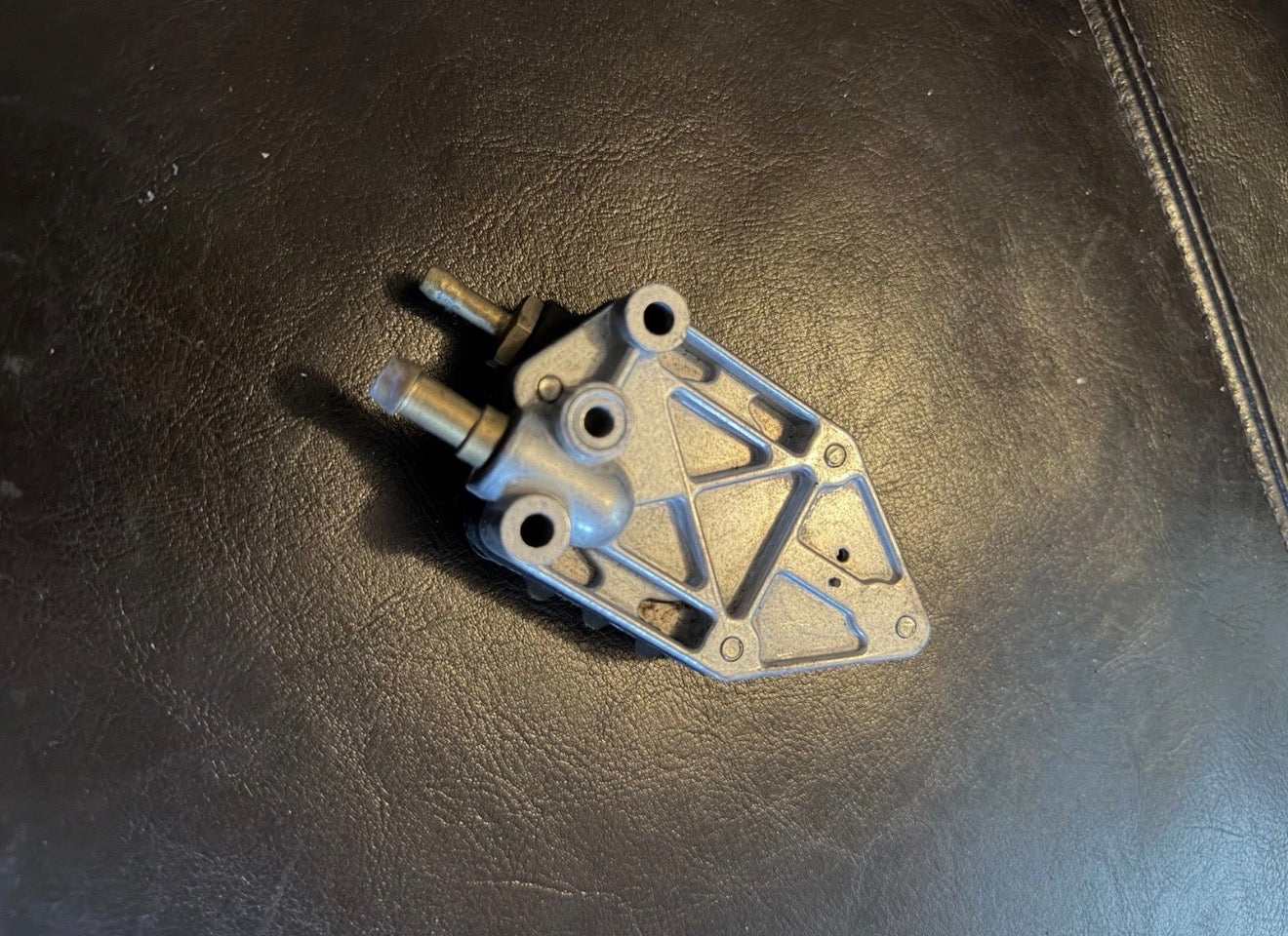 Mechanical Fuel Pump for a Mercury or Mariner outboard engine