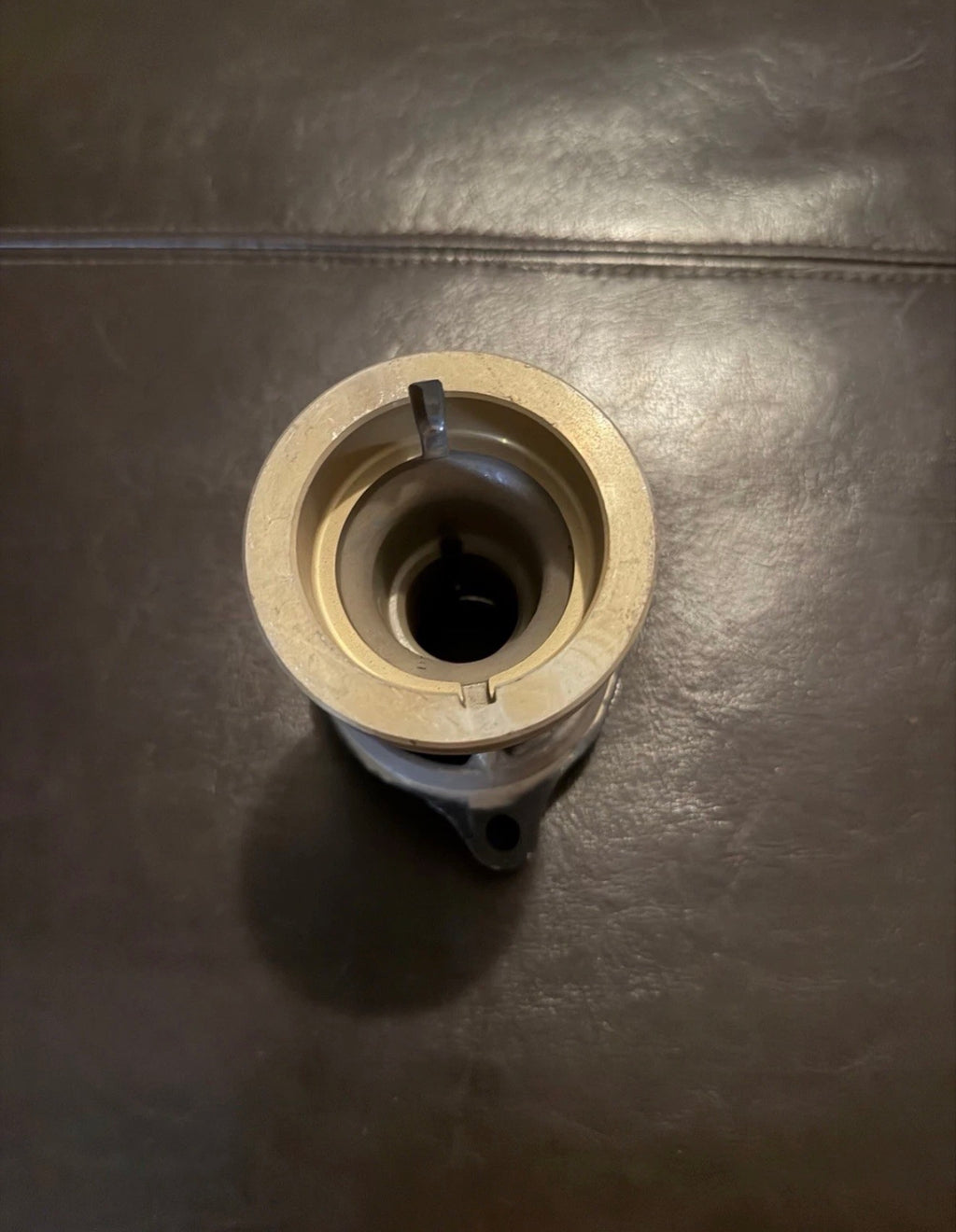 Lower Unit Housing Guide